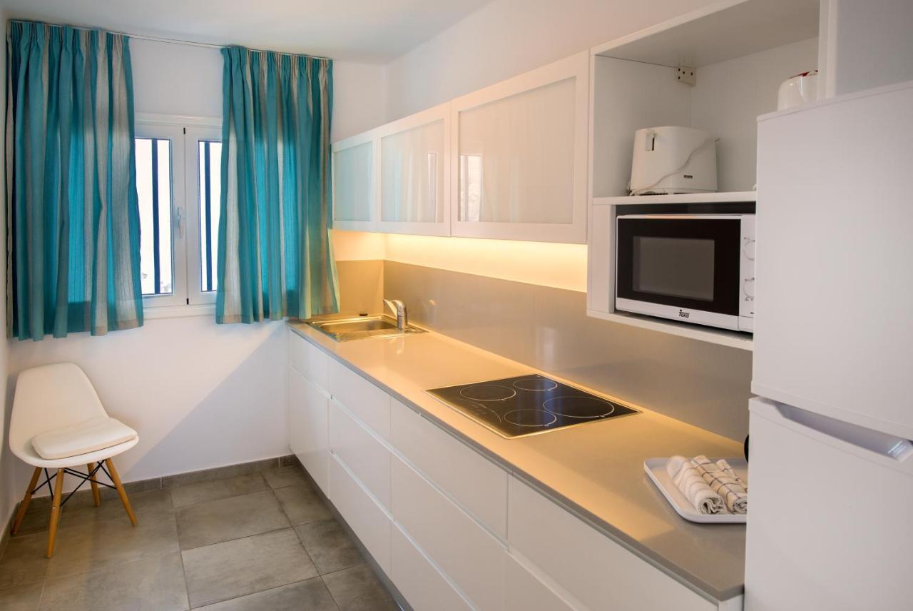 Apartamentos Playamar Puerto del Carmen  Bagian luar foto