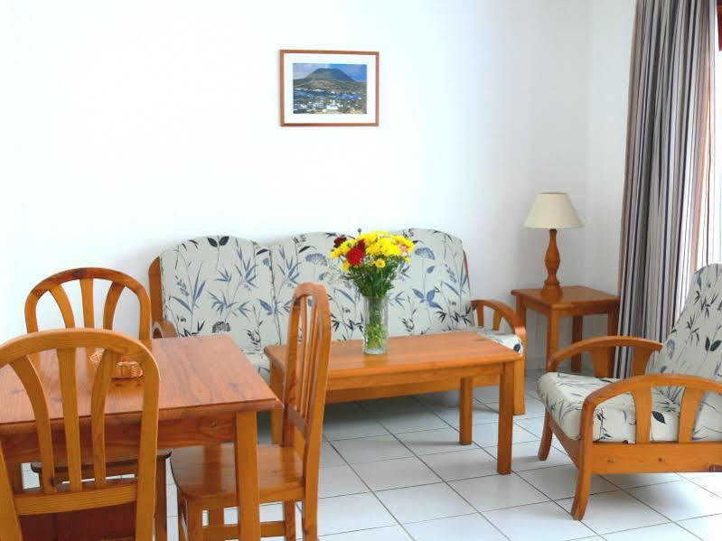 Apartamentos Playamar Puerto del Carmen  Bagian luar foto